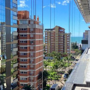 Apartamento com 165m², 3 dormitórios, 3 suítes, 3 vagas no Vanguard em Torres para Comprar