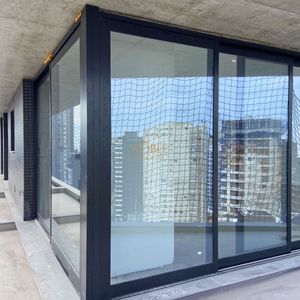 Apartamento com 130m², 4 dormitórios, 3 suítes, 2 vagas no Mirage em Torres para Comprar