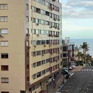 Apartamento com 61m², 1 dormitório, 1 vaga no Itália em Torres para Comprar