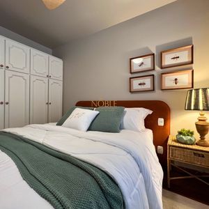 Apartamento com 180m², 3 dormitórios, 1 suíte, 2 vagas no Debret em Torres para Comprar