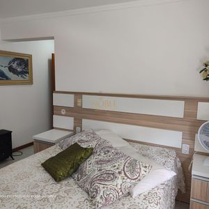 Apartamento com 125m², 3 dormitórios, 1 suíte, 2 vagas no Elegance em Torres para Comprar