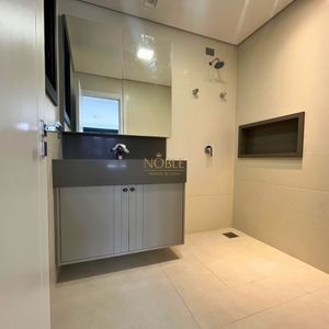 Cobertura com 247m², 3 dormitórios, 1 suíte, 2 vagas no Roca em Torres para Comprar