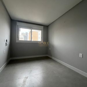 Apartamento com 77m², 2 dormitórios, 1 suíte, 2 vagas no Maui Residencial em Torres para Comprar