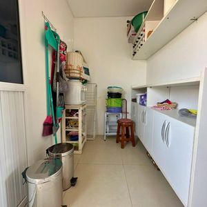 Sobrado com 350m², 4 dormitórios, 4 suítes, 2 vagas no bairro Centenário em Torres para Comprar