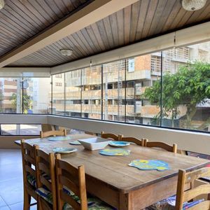 Apartamento com 146m², 4 dormitórios, 2 suítes, 2 vagas no Farol Da Praia em Torres para Comprar