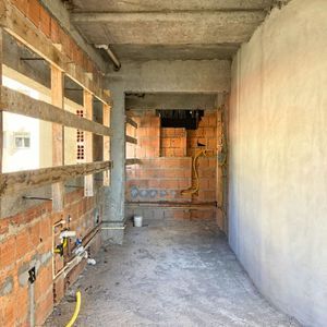 Apartamento com 145m², 3 dormitórios, 3 suítes, 2 vagas no Yachthouse em Torres para Comprar