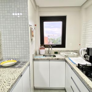 Cobertura com 176m², 3 dormitórios, 1 suíte, 2 vagas no Casa Carmel em Torres para Comprar