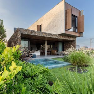 Casa de Condomínio com 244m², 4 dormitórios, 4 suítes, 2 vagas no Condomínio Ilhas Park em Torres para Comprar