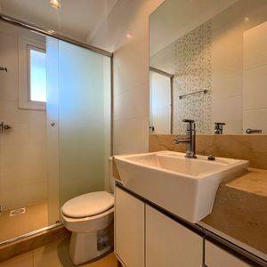 Casa de Condomínio com 320m², 4 dormitórios, 4 suítes, 4 vagas no Ocean Side em Torres para Comprar