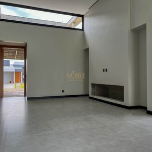 Casa de Condomínio com 250m², 4 dormitórios, 4 suítes, 2 vagas no Reserva das Águas em Torres para Comprar