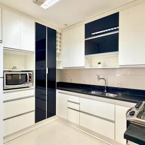 Apartamento com 157m², 4 dormitórios, 1 suíte, 1 vaga no São Domingos em Torres para Comprar