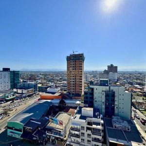 Apartamento com 83m², 2 dormitórios, 1 suíte, 1 vaga no Bartolomeu em Torres para Comprar