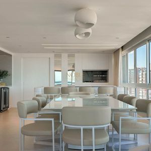 Apartamento com 240m², 4 dormitórios, 4 suítes, 3 vagas no Blue Diamond em Torres para Comprar