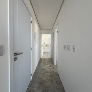 Apartamento com 166m², 3 dormitórios, 3 suítes, 2 vagas no La Vistara em Torres para Comprar