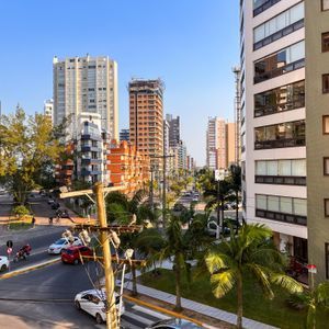 Apartamento com 161m², 3 dormitórios, 1 suíte, 1 vaga no Parliluad em Torres para Comprar