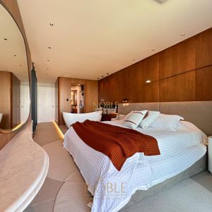 Cobertura com 344m², 3 dormitórios, 3 suítes, 3 vagas no Ares em Torres para Comprar