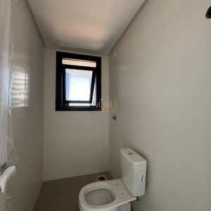 Apartamento com 78m², 2 dormitórios, 1 suíte, 1 vaga no Vista Mare em Torres para Comprar
