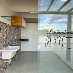 Cobertura com 183m², 2 dormitórios, 1 suíte, 1 vaga no CARPE DIEM em Torres para Comprar