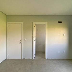 Casa com 201m², 3 dormitórios, 3 suítes, 2 vagas no Reserva das Águas em Torres para Comprar