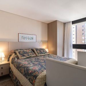 Apartamento com 220m², 4 dormitórios, 4 suítes, 3 vagas no Vitra em Torres para Comprar