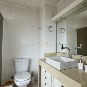 Apartamento com 197m², 3 dormitórios, 3 suítes, 2 vagas no Maranello em Torres para Comprar