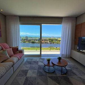 Apartamento com 91m², 2 dormitórios, 2 suítes, 2 vagas no Toronto em Torres para Comprar