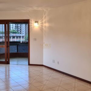 Apartamento com 142m², 3 dormitórios, 1 suíte, 2 vagas no Mares do Sul em Torres para Comprar