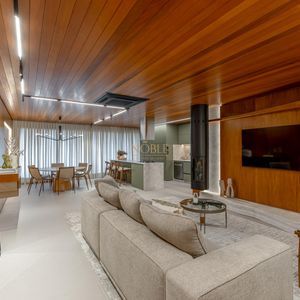 Apartamento com 207m², 3 dormitórios, 3 suítes, 3 vagas no Ares em Torres para Comprar