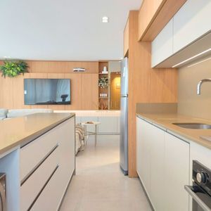 Apartamento com 102m², 3 dormitórios, 1 suíte, 2 vagas no Maui Residencial em Torres para Comprar