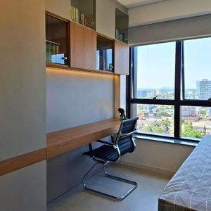 Apartamento com 76m², 2 dormitórios, 1 suíte, 2 vagas no Vesta em Torres para Comprar