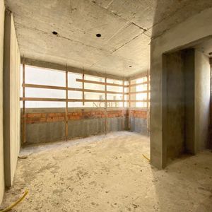Apartamento com 145m², 3 dormitórios, 3 suítes, 2 vagas no Yachthouse em Torres para Comprar