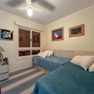 Apartamento com 139m², 3 dormitórios, 1 suíte, 1 vaga no Villa de Torres em Torres para Comprar