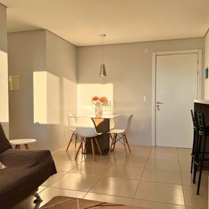 Apartamento com 59m², 2 dormitórios, 1 suíte, 1 vaga no Residencial Jardim Europa em Torres para Comprar