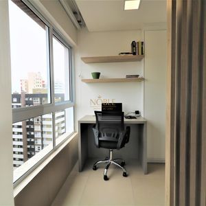 Apartamento com 109m², 3 dormitórios, 1 suíte, 2 vagas no San Pietro em Torres para Comprar