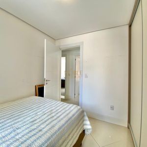 Apartamento com 120m², 4 dormitórios, 1 suíte, 2 vagas no Michelângelo em Torres para Comprar