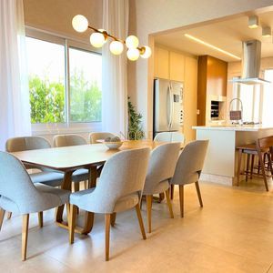 Casa com 230m², 3 dormitórios, 3 suítes, 4 vagas no Reserva das Águas em Torres para Comprar