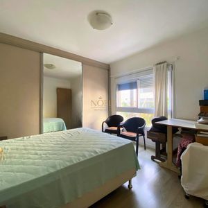 Apartamento com 91m², 2 dormitórios, 1 suíte no Torre de Prata em Torres para Comprar