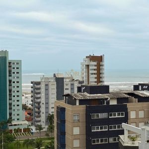 Cobertura com 198m², 3 dormitórios, 2 suítes, 2 vagas no Mar de Flores em Torres para Comprar