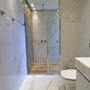 Casa de Condomínio com 301m², 4 dormitórios, 4 suítes, 2 vagas no Reserva das Águas em Torres para Comprar