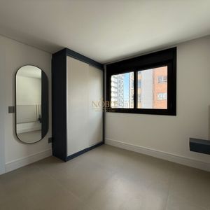 Apartamento com 98m², 2 dormitórios, 2 suítes, 2 vagas no Praça Quatro em Torres para Comprar