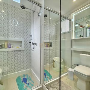 Apartamento com 120m², 3 dormitórios, 1 suíte, 2 vagas no Michelângelo em Torres para Comprar