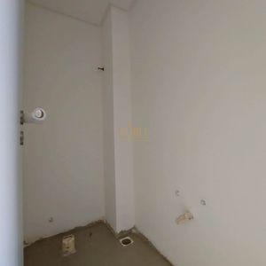 Apartamento com 84m², 1 dormitório, 1 suíte, 1 vaga no Punta Del Sole em Torres para Comprar