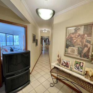 Apartamento com 103m², 2 dormitórios, 2 suítes, 2 vagas no Costa Azul em Torres para Comprar