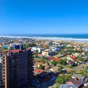 Apartamento com 142m², 3 dormitórios, 3 suítes, 2 vagas no Voga em Torres para Comprar