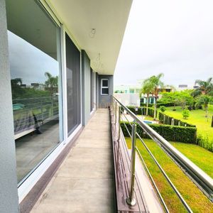 Casa de Condomínio com 357m², 5 dormitórios, 5 suítes, 2 vagas no Ocean Side em Torres para Comprar