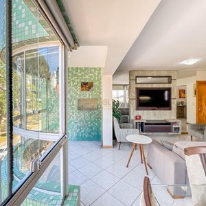 Apartamento com 92m², 2 dormitórios, 1 suíte, 1 vaga no Solar da Praça em Torres para Comprar
