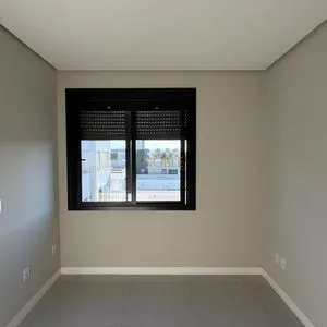 Geminado com 141m², 3 dormitórios, 1 suíte, 2 vagas no bairro Morada das Palmeiras em Torres para Comprar