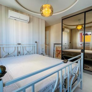 Apartamento com 84m², 2 dormitórios, 1 suíte, 2 vagas no Dom Raphael em Torres para Comprar