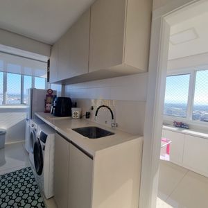 Apartamento com 249m², 4 dormitórios, 4 suítes, 4 vagas no Graziela em Torres para Comprar