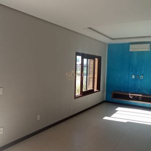 Casa com 76m², 2 dormitórios, 1 suíte, 1 vaga no bairro Bella Torres em Passo de Torres para Comprar